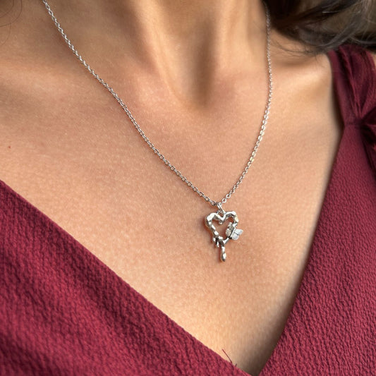 Melt My Heart – Silver Drip Heart Necklace