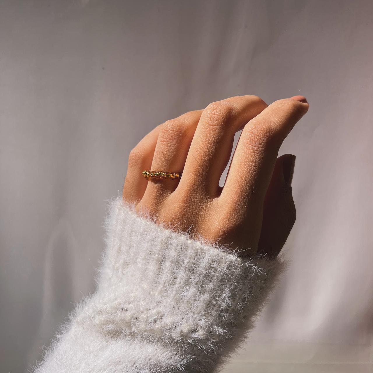 Golden Glow Beaded Ring [SET OF 7]